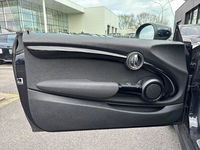 MINI (F56) ONE 102 HEDDON STREET BVA7