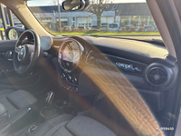 MINI (F55) COOPER 136 CAMDEN BVA7