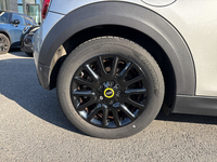 MINI (F56) COOPER SE 184 PREMIUM BVA