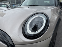 MINI (F55) COOPER 136 PREMIUM PLUS BVA7