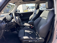 MINI (F56) COOPER 136 PREMIUM PLUS BVA7