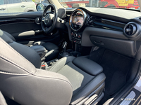 MINI (F56) COOPER 136 PREMIUM PLUS BVA7