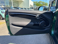MINI (F56) COOPER 136 CAMDEN BVA7