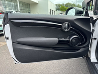 MINI (F56) COOPER SE 184 PREMIUM PLUS BVA