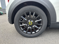 MINI (F56) COOPER SE 184 PREMIUM PLUS BVA