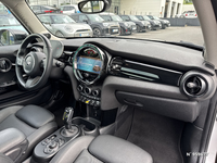 MINI (F56) COOPER SE 184 PREMIUM PLUS BVA