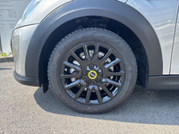 MINI Hatch 3 Portes Cooper SE 184 ch Essential