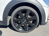 MINI (F56) COOPER S 178 RESOLUTE PLUS BVA7