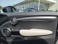MINI (F56) COOPER SE 184 YOURS BVA