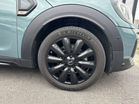 MINI (F60) COOPER 136 HIGHLANDS BVA7