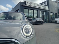 MINI COOPER 136 HEDDON STREET BVA7