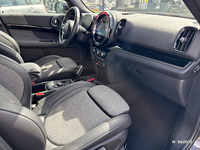 MINI (F60) COOPER 136 ESSENTIAL BVA7