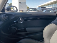 MINI (F56) COOPER SE 184 PREMIUM BVA